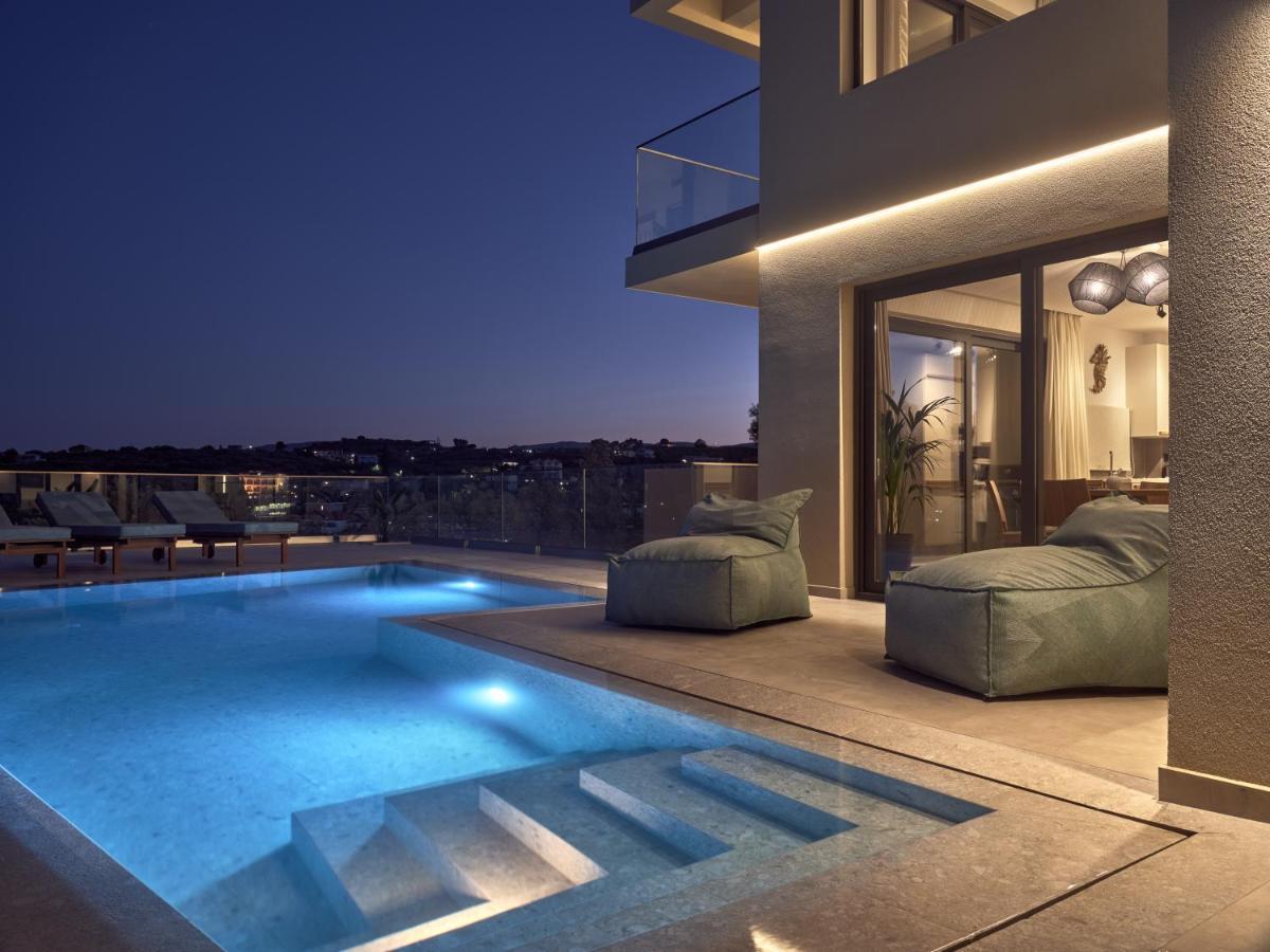 Uparati Villa - Hilltop Sea View Retreat 티실리비 외부 사진