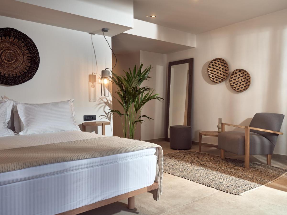 Uparati Villa - Hilltop Sea View Retreat 티실리비 외부 사진