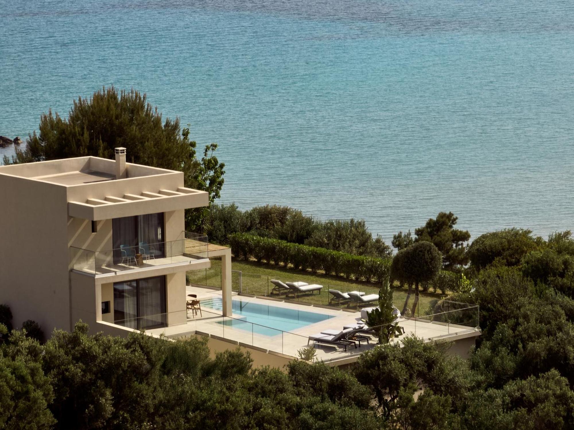 Uparati Villa - Hilltop Sea View Retreat 티실리비 외부 사진